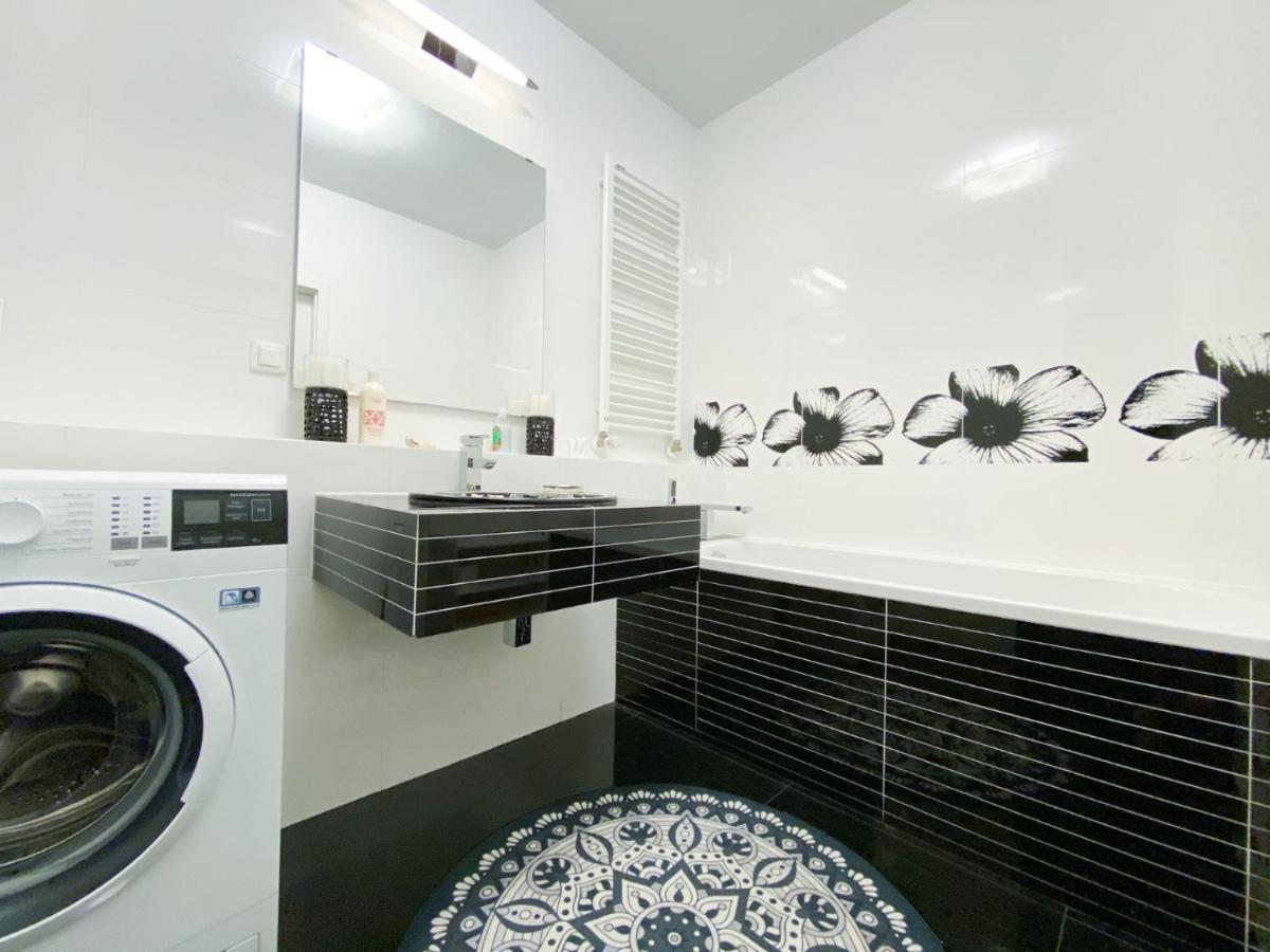 شقة Apartament Kazimierza Wielkiego 5 بوزنان المظهر الخارجي الصورة